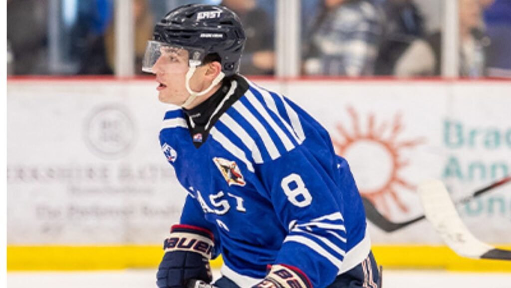 Brennan Addonizio celebrating a goal with the Boston Junior Bruins